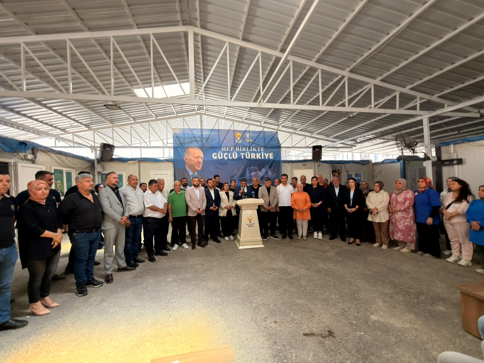 AK Parti’den 25. Yıl Mesajı: “Milletimizle Çeyrek Asır, Türkiye Geleceğe Hazır”